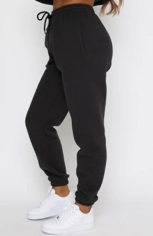 Long-Sleeved Sweater & Sweatpants Set